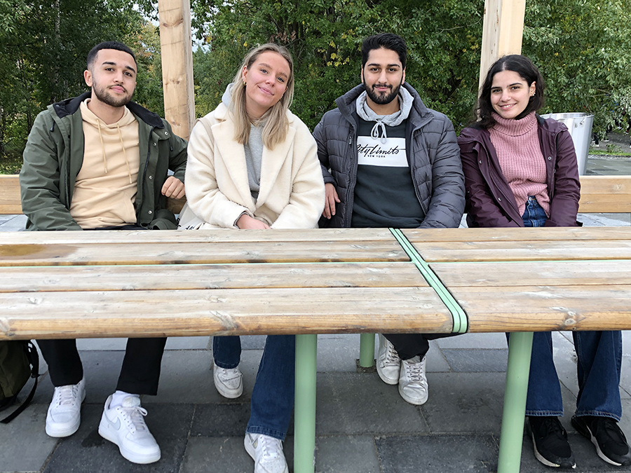 Misac Kucukcelik, Mia Bjerkan, Memet Emil Tavukcu og Wergiz Tahtaci