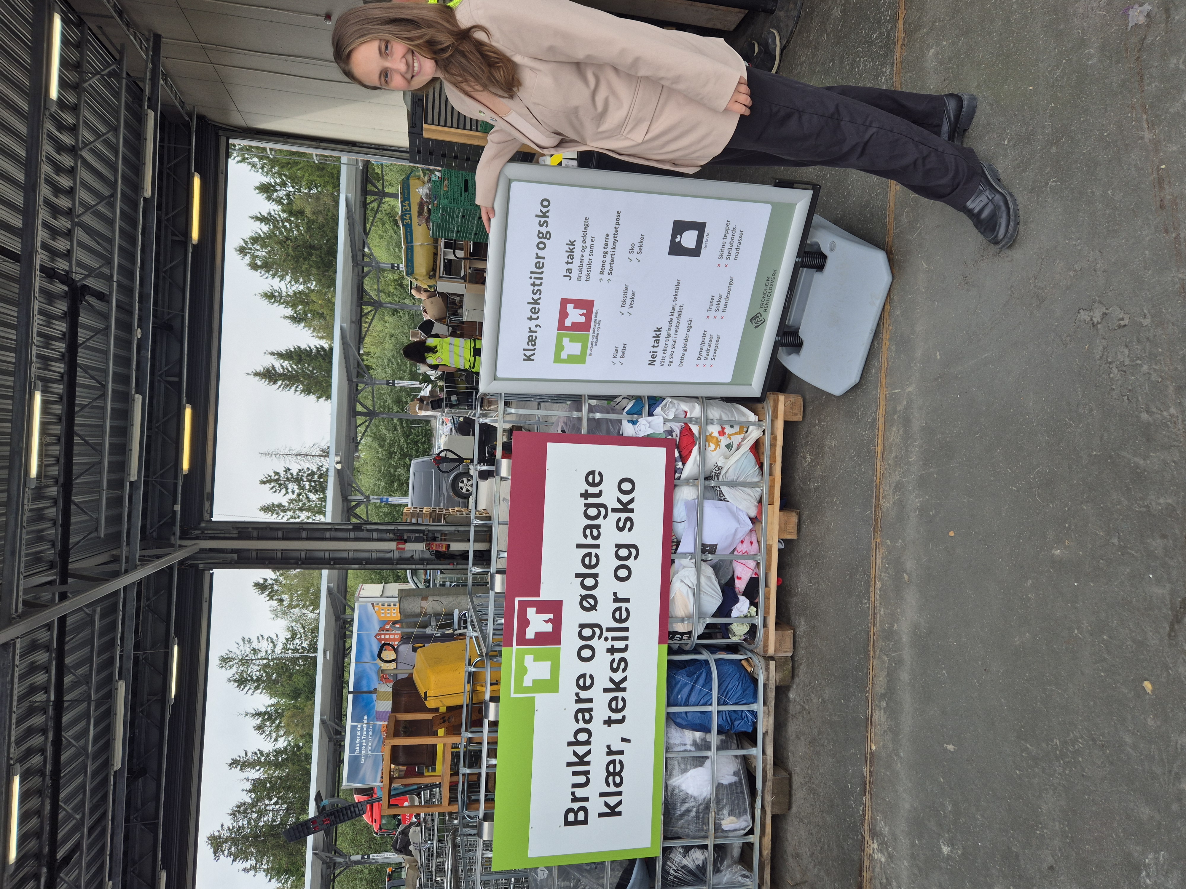 kleshaug på Heggstadmoen og byråd for miljø, næring og samferdsel