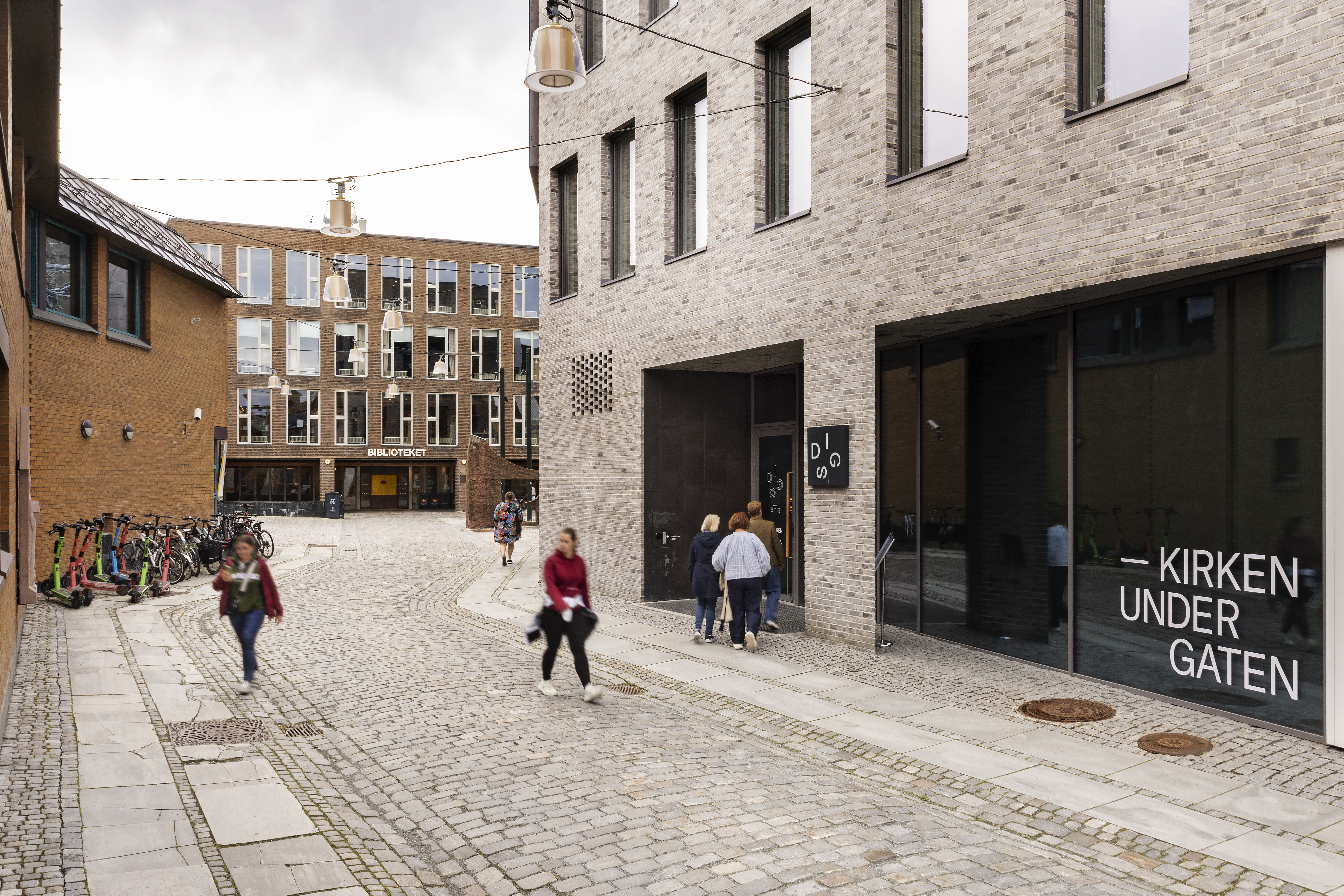 Det nye bygget som ligger inne i kvartalet, vi ser andre bygg rundt