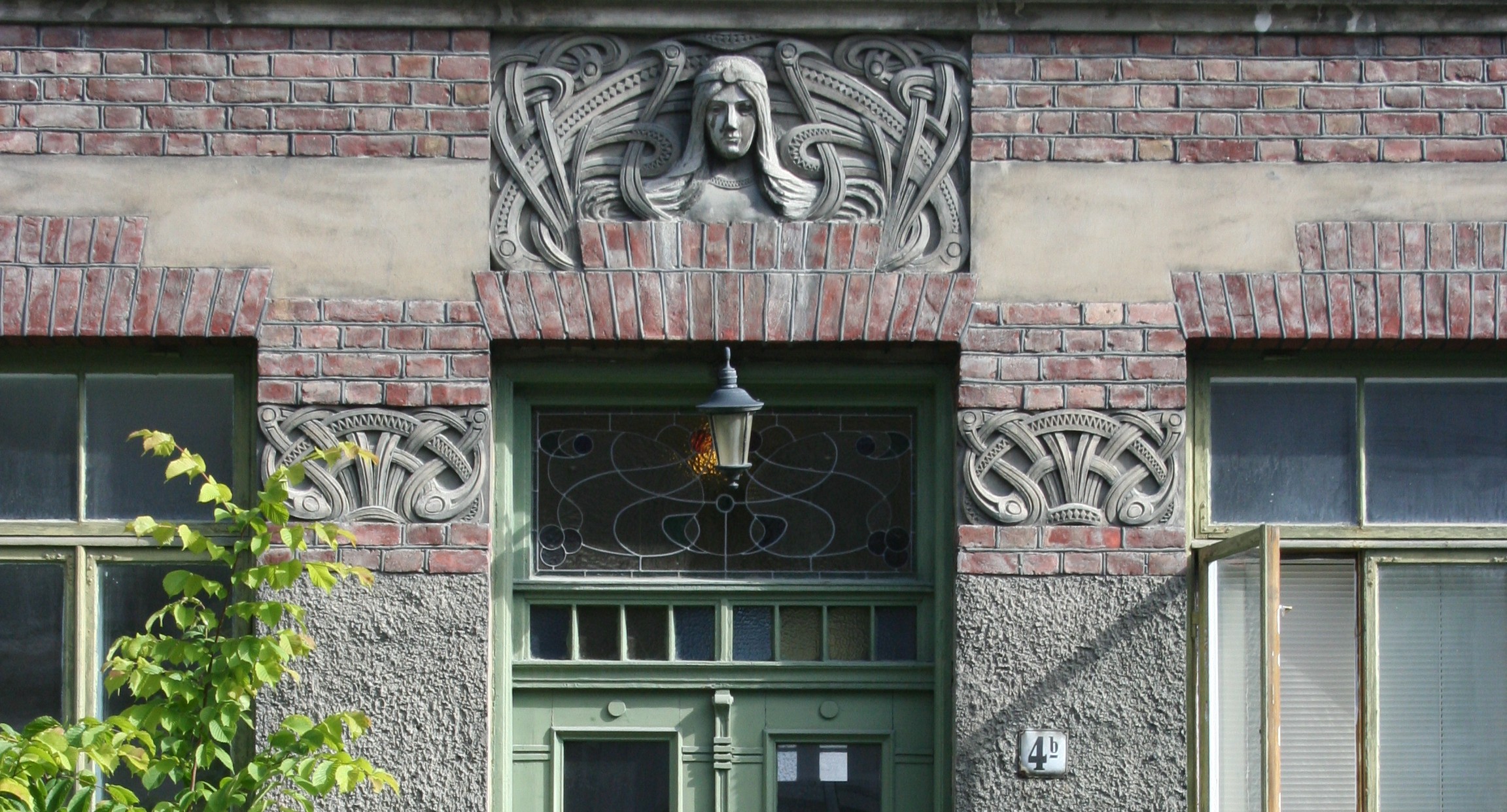 &Oslash;verste del av d&oslash;rparti