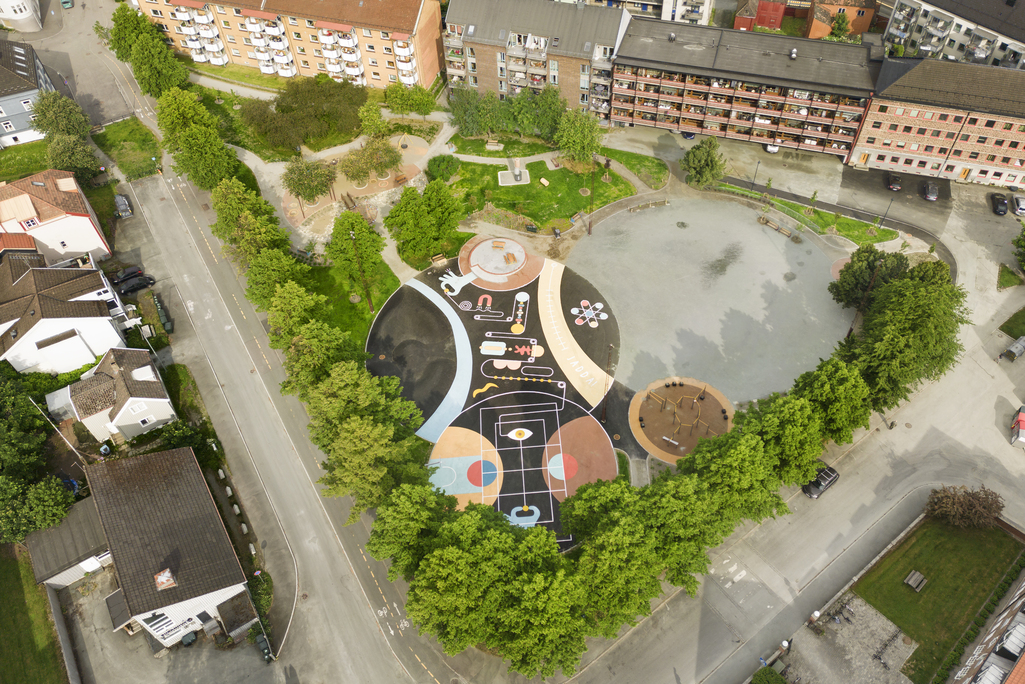 Dronebilde av buranbanen