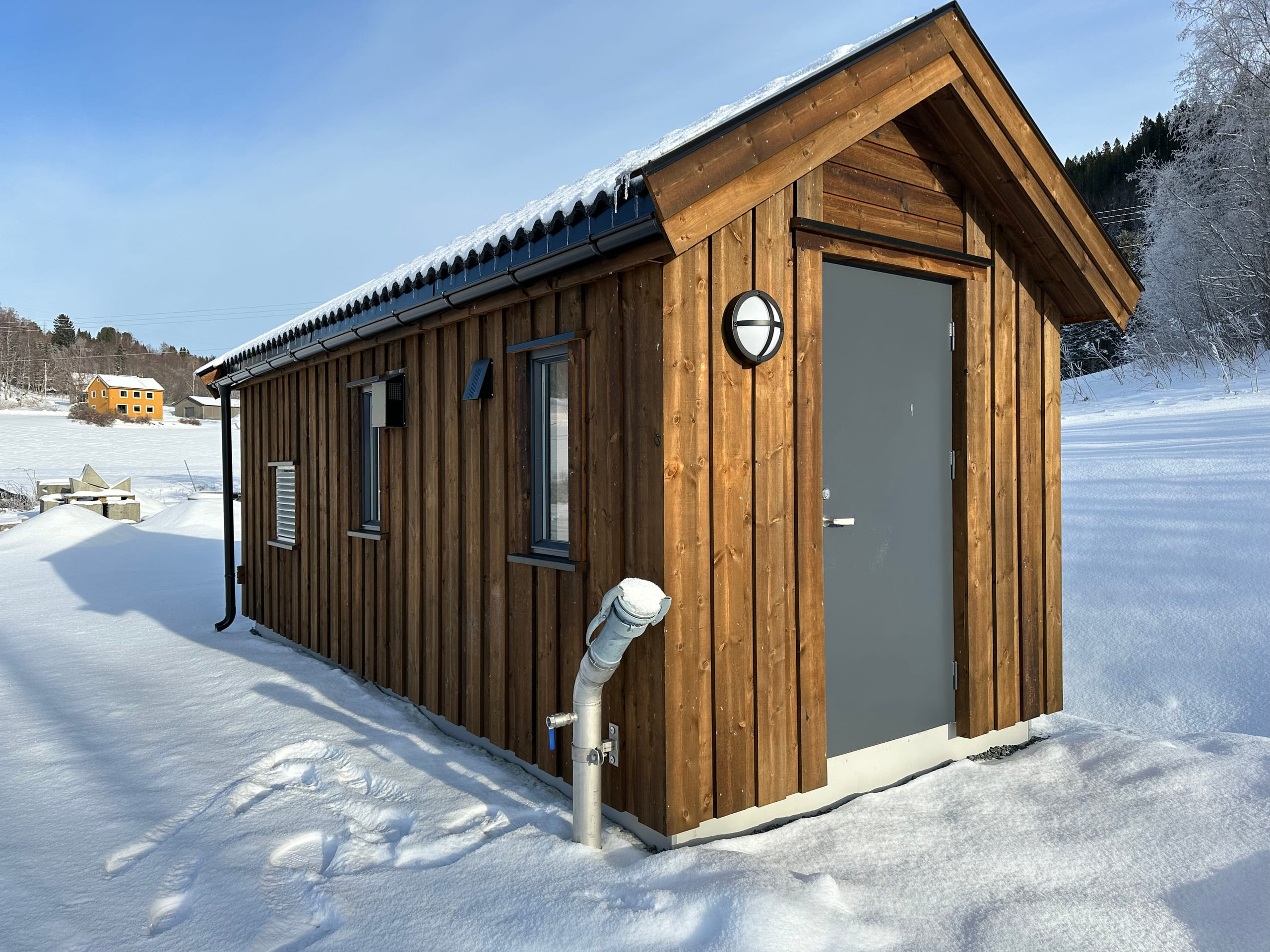 Pumpestasjon fra utsiden