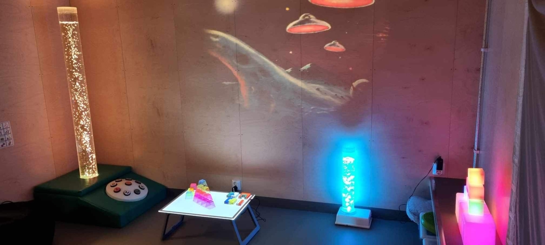 Leker p&aring; Stavsetbasen