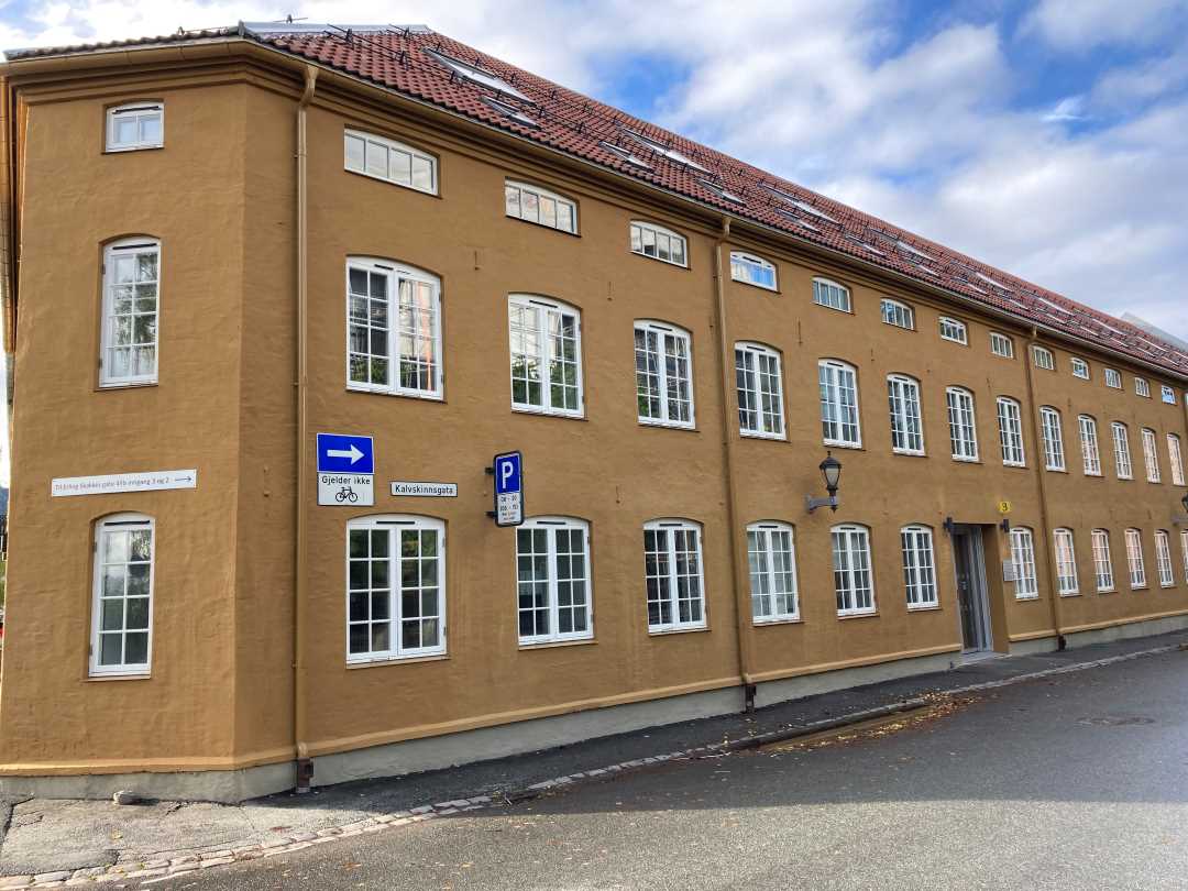 Lokalene til Trondheimshjelpa sett fra utsiden