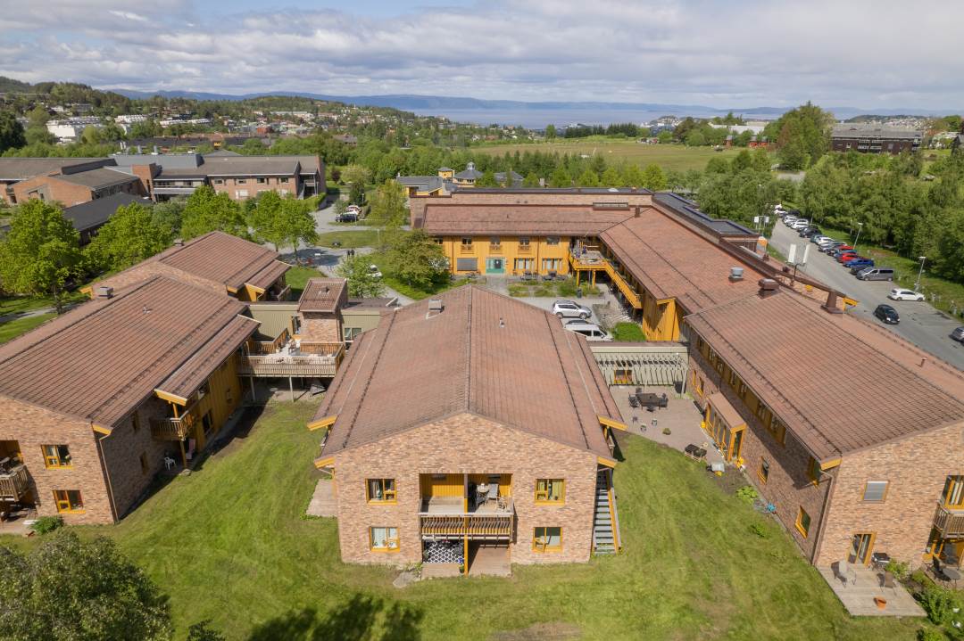 Oversiktsbilde Havstein hvs med utsikt til fjorden