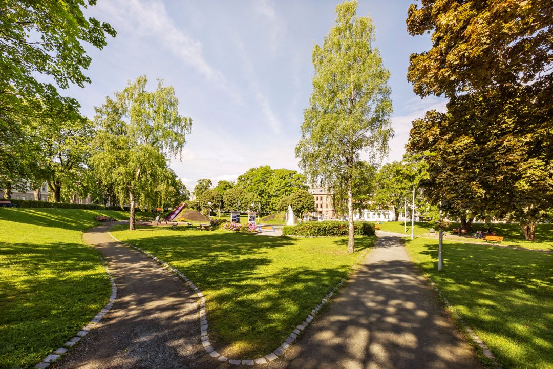 Bilde av inngangen til Lademoparken