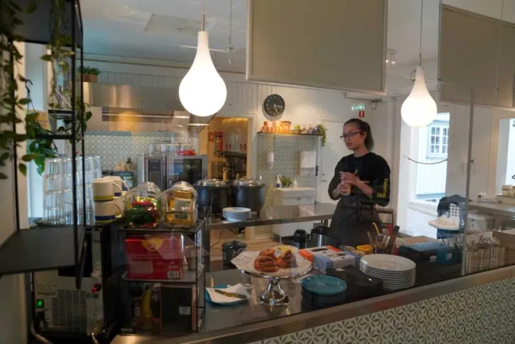 Fra disken i Coffee Annan