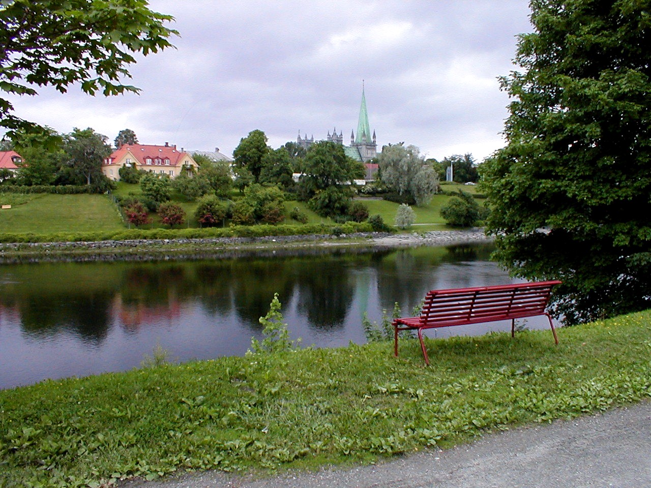 Elvebredden ved Domkirka