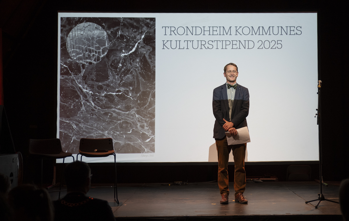 Byråd Trond Åm på scenen