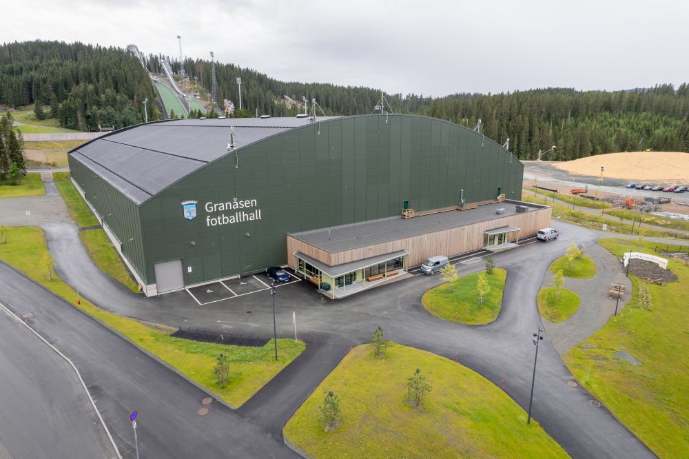 Oversiktsbilde av hele hallen