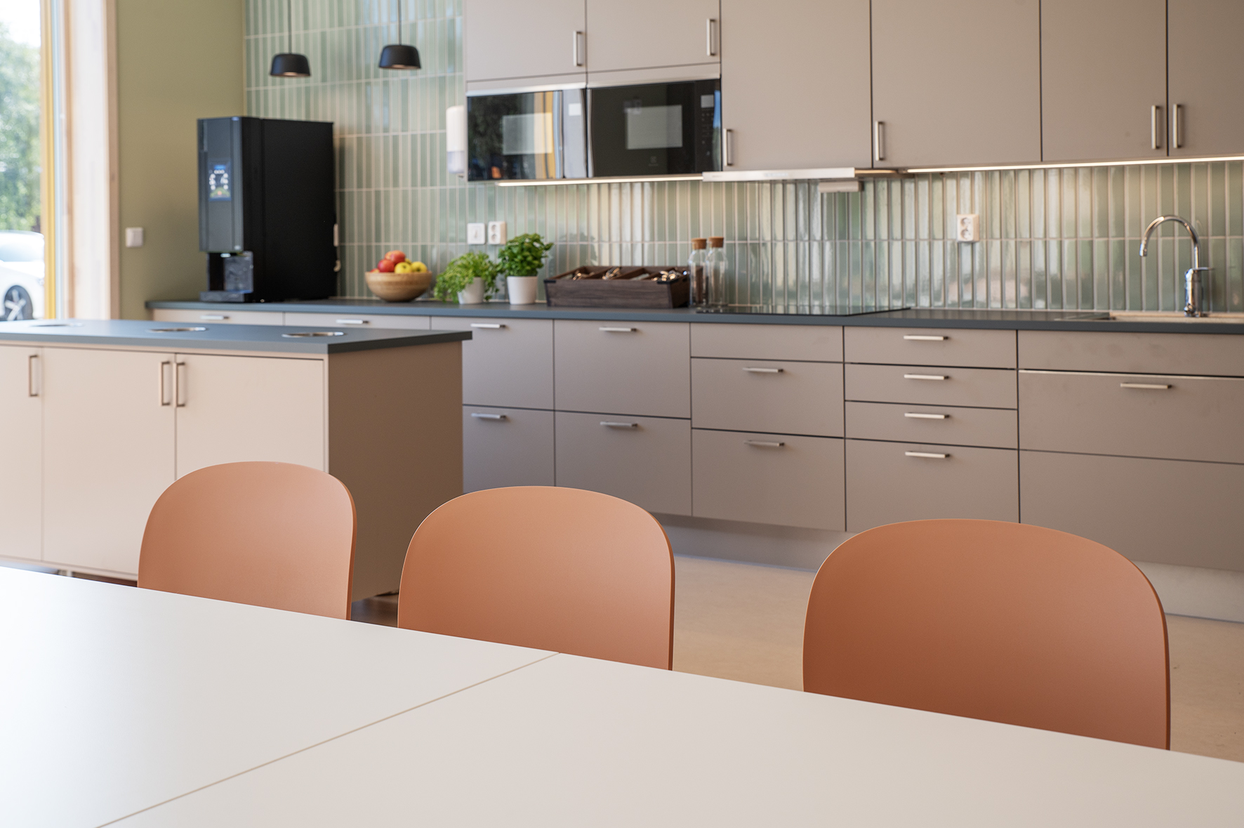 Bilde av romslig kjøkken