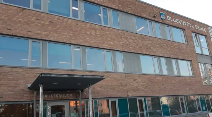 Inngang Blussuvoll helsestasjon