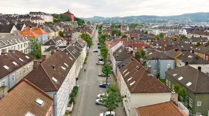Oversiktsbilde av mange hus