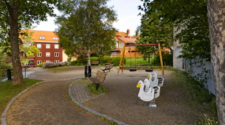 Lekestativer formet som en gås