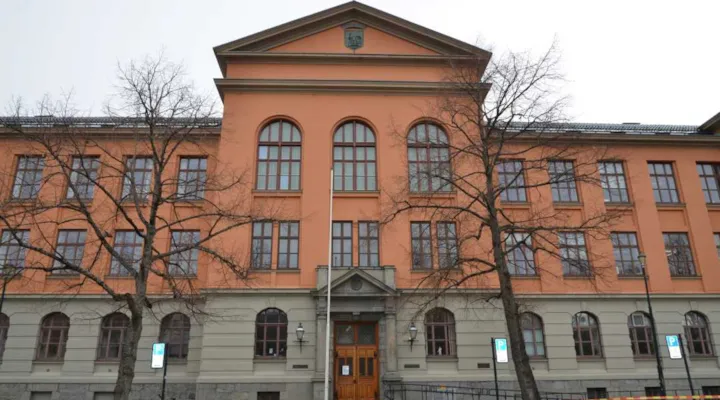 Bildet viser rådhuset i Trondheim.