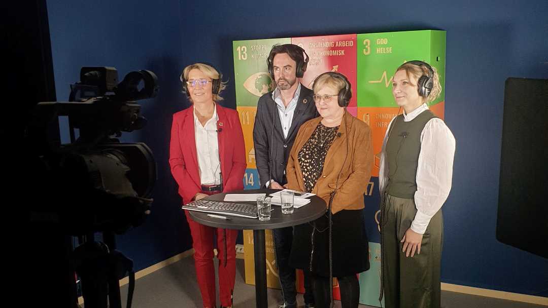 Bilde av Cecilie Hammond Spark, Kristian Mjøen, Berit Rian og Karianne Tung.